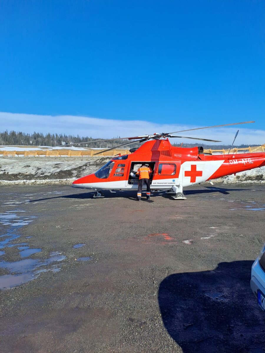 V Ski Centre Strachan zasahoval vrtuľník