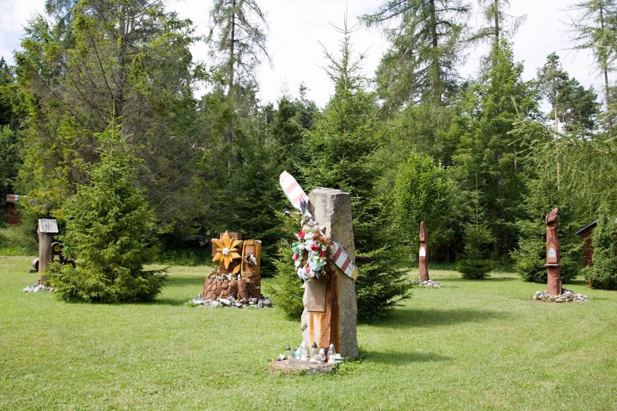 Pietna spomienka na Kláštorisku: 11. výročie tragickej havárie záchranárskeho vrtuľníka